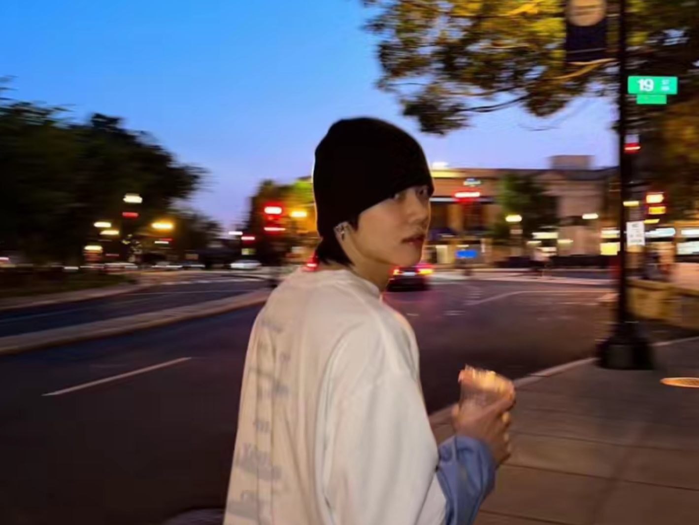 Một cuộc chung sống đẫm máu thumbnail