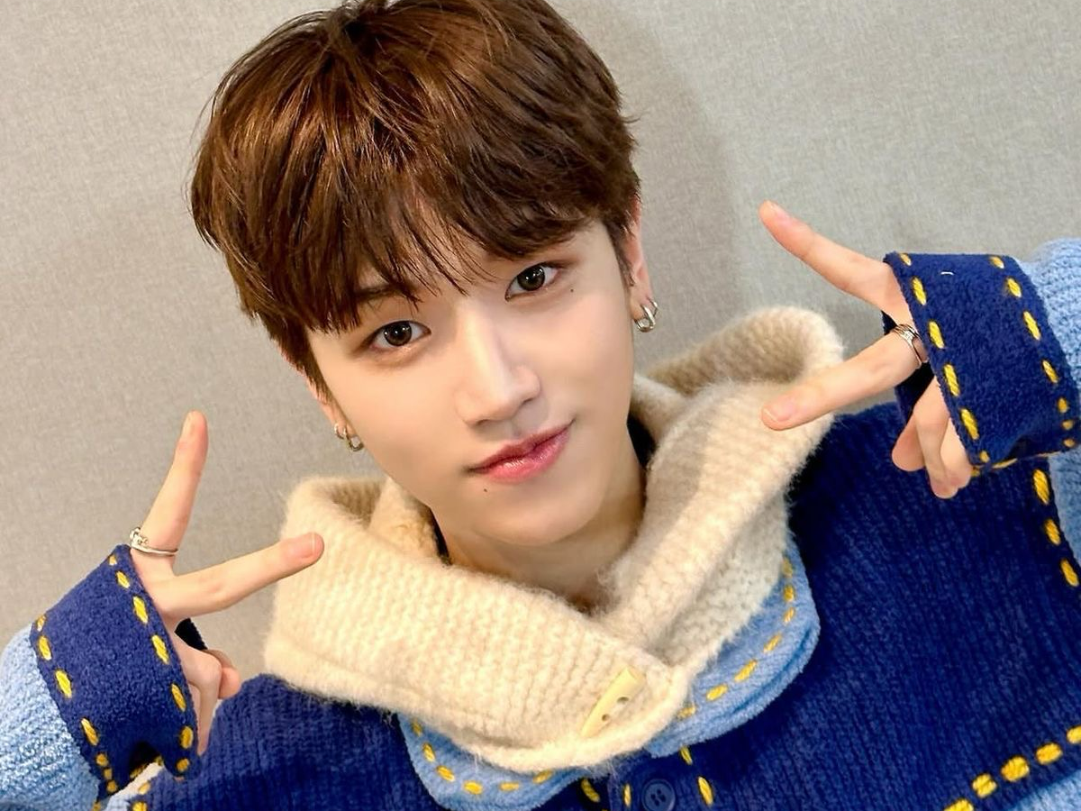 男性朋友和爱人 thumbnail