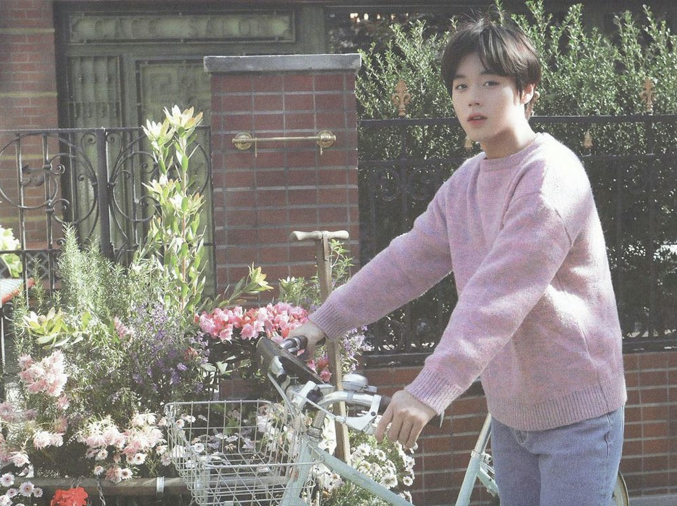 영원의 찰나 thumbnail