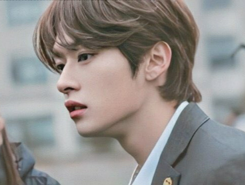 고양이보다 따뜻한 thumbnail