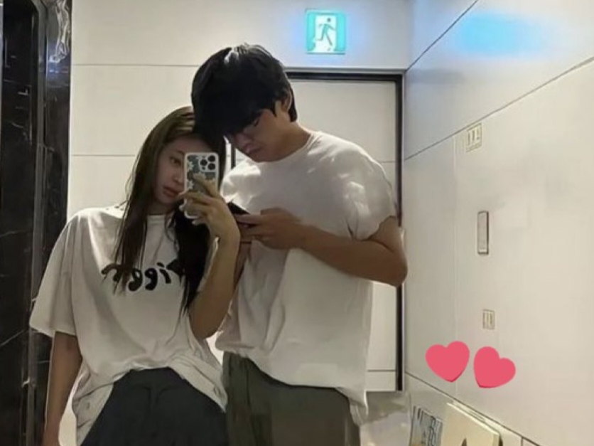 태니 팬픽 (실제 이야기가 아닙니다.) thumbnail