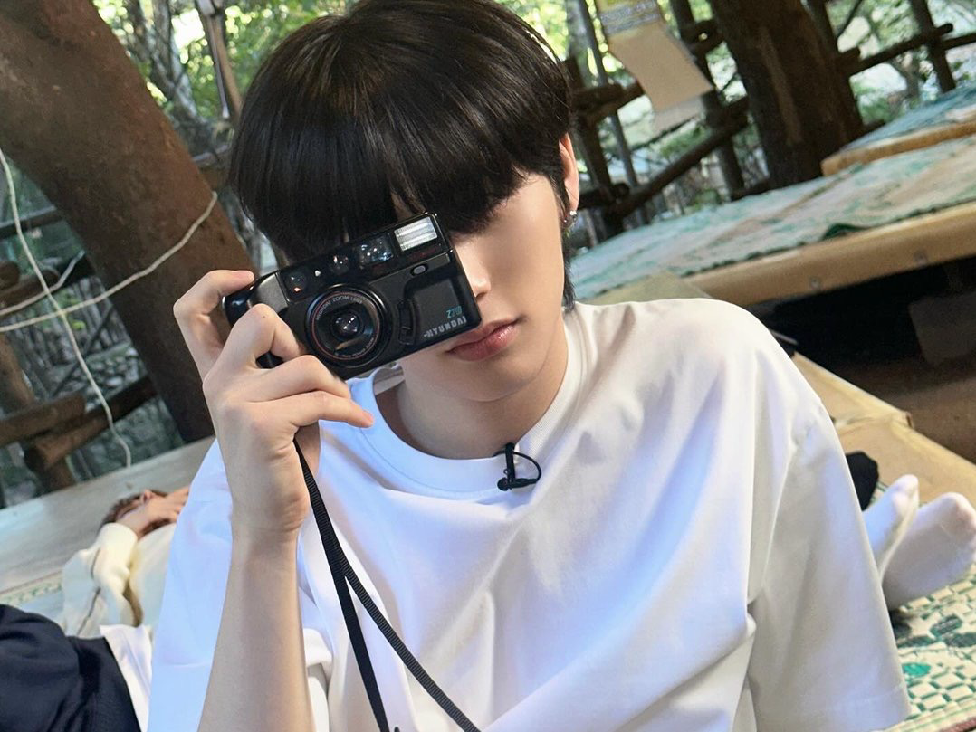 암튼 간 걘 아니야 thumbnail