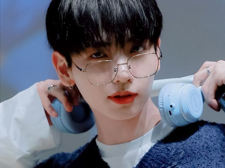 달빛 사랑 thumbnail