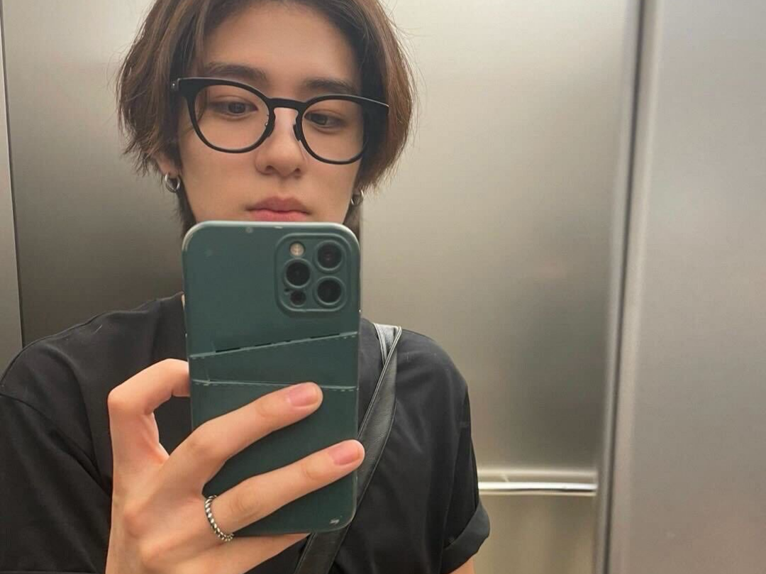 Bởi vì mái nhà là một bí mật thumbnail