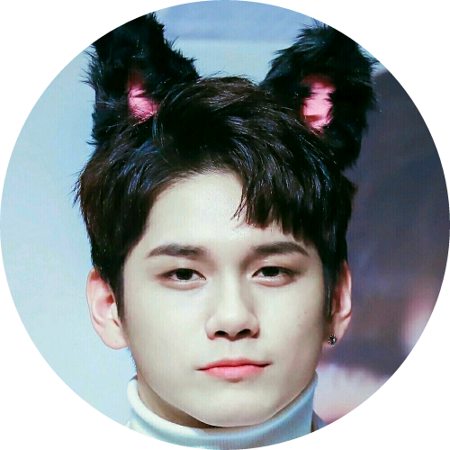 옹성우 image