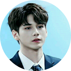 옹성우 image