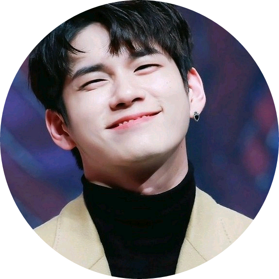 옹성우 image