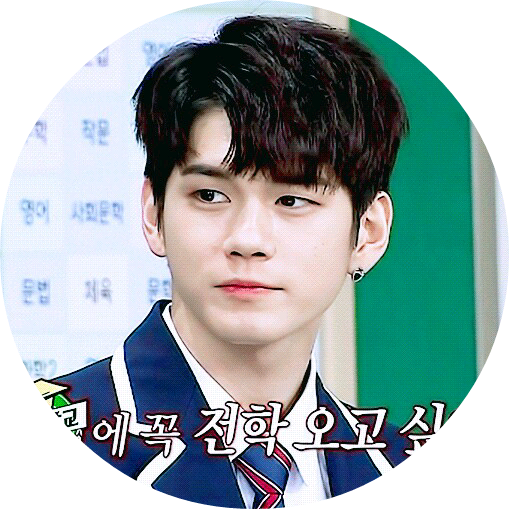 옹성우 image