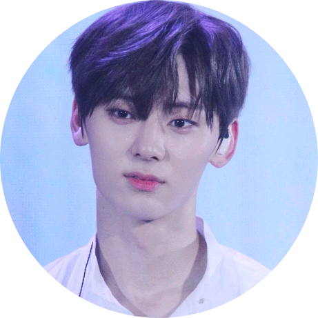 황민현 image
