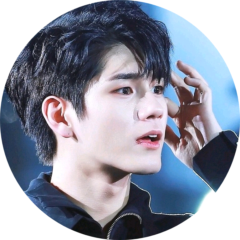 옹성우 image