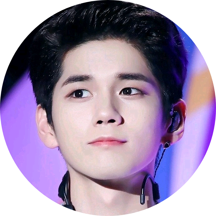 옹성우 image