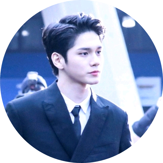 옹성우 image