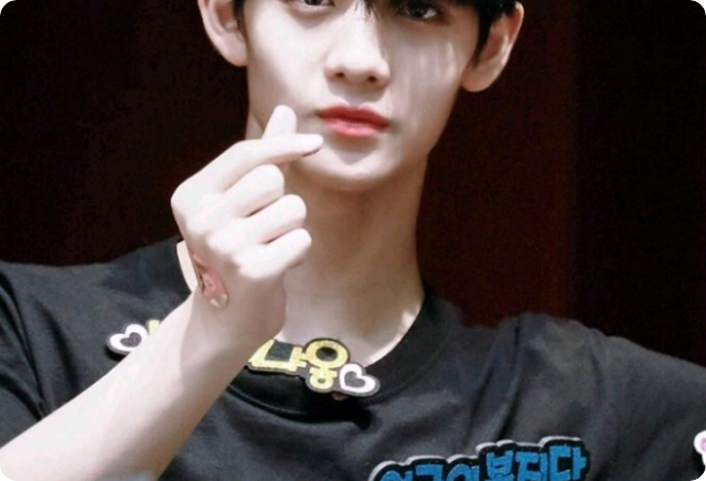 【短篇小说】让我们在梦中相爱吧 thumbnail