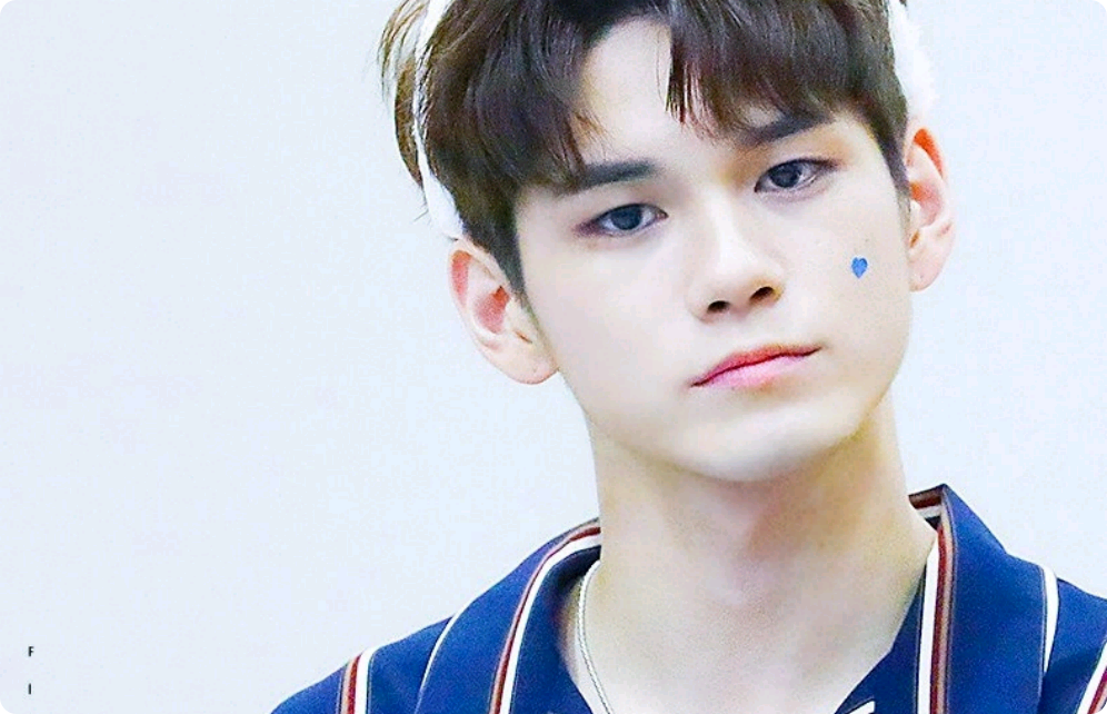 オン氏の最初の恋愛 thumbnail