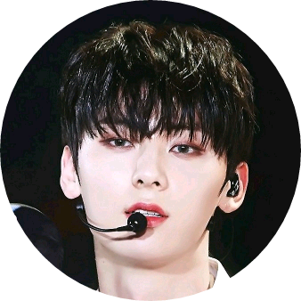 황민현 image