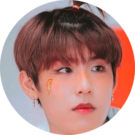 박우진/17/일진 image