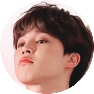 박지민     17 image