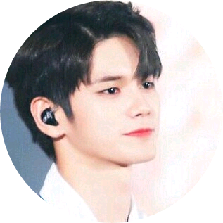 옹성우 image