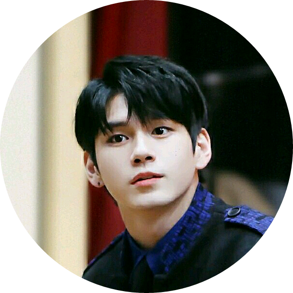 옹성우 image