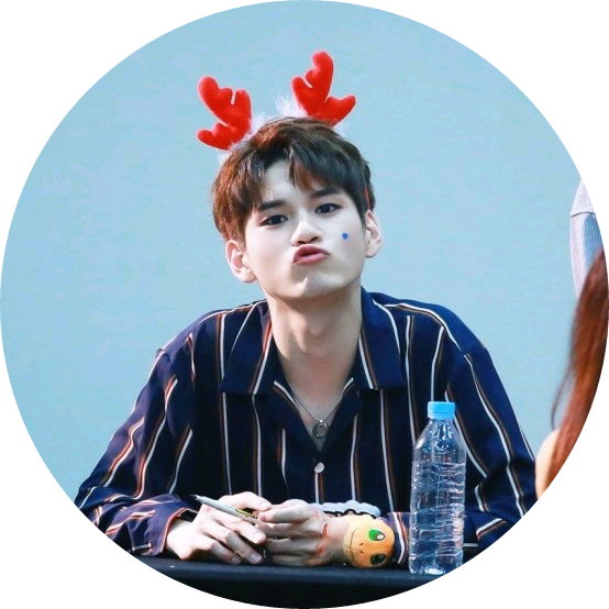 옹성우 image