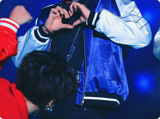 忙碌的上班族！ thumbnail