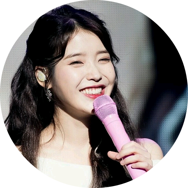 아이유 image