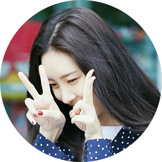 예쁜 여학생 image