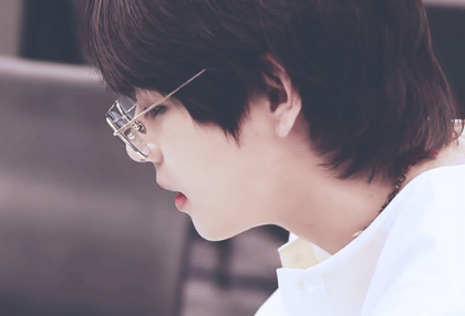 Rumors swept in from the sea thumbnail