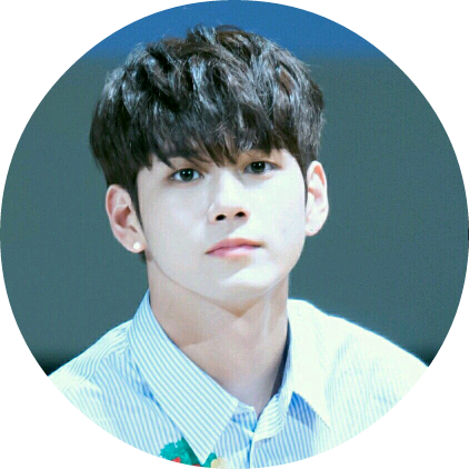 옹성우 image