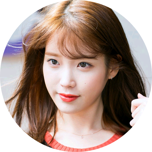 아이유 image