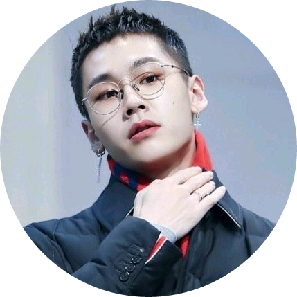 정 일훈 image