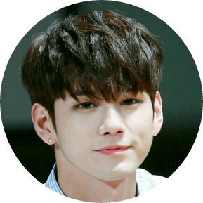 옹성우 image