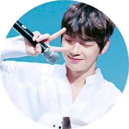 다니엘 image