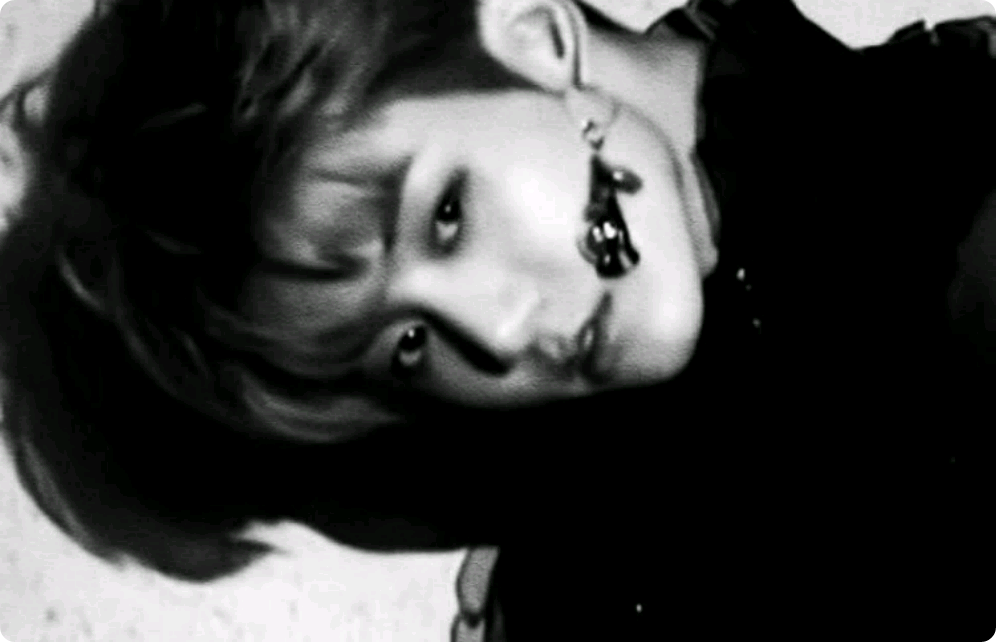 그 롯데월드 좀비 thumbnail