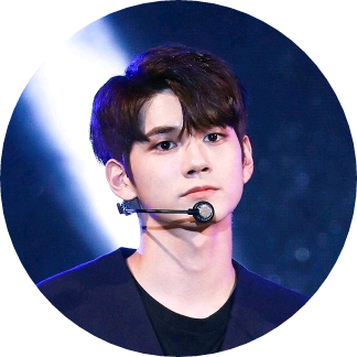 옹성우 image