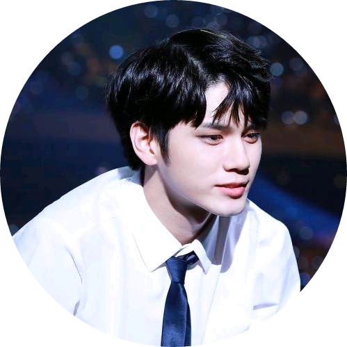 옹성우 image