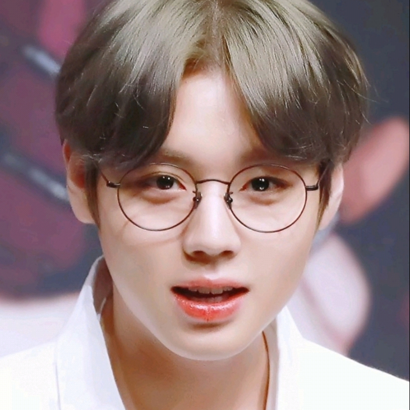 박지훈 image