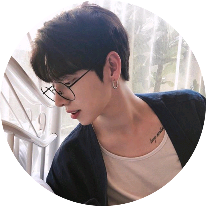 카페 점장 image