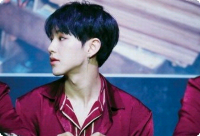 [Yut (Yuju) 的聊天室] Yuut (Yuju) 的聊天室 thumbnail