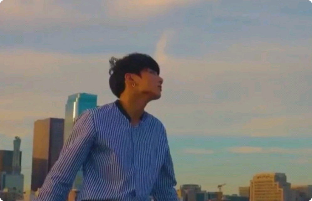 我透過隨機聊天認識的男友 thumbnail