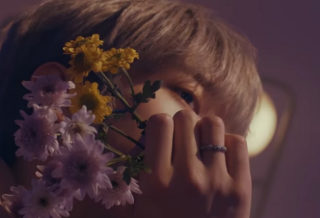 遗愿清单；最后一个在你手中。 thumbnail