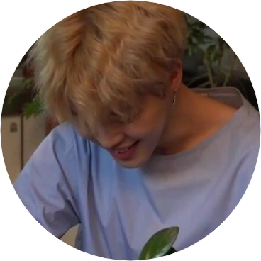 박지민 image