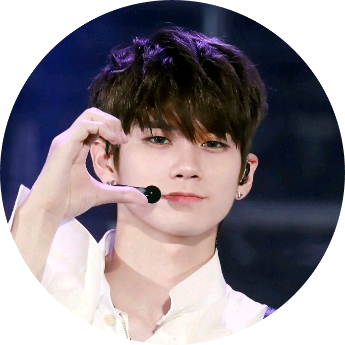 옹성우 image