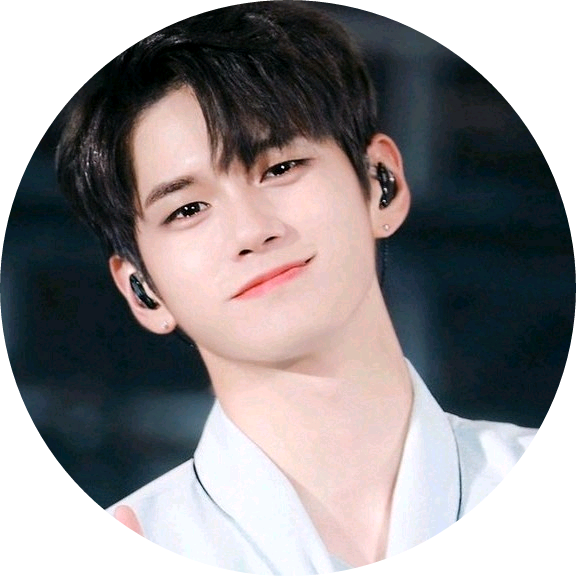 옹성우 image
