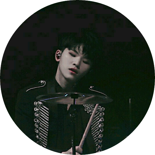 우지 image