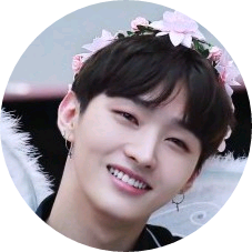 윤지성 image