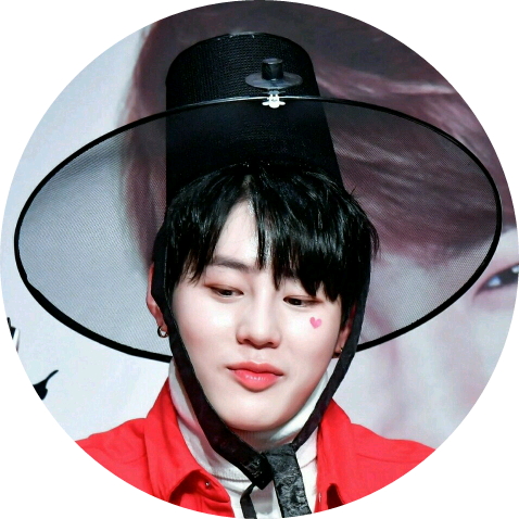 하성운 image