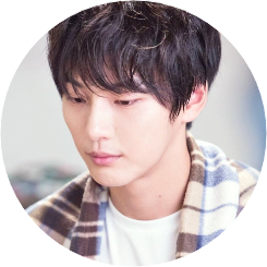 문학 선생님 image