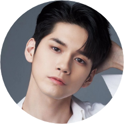 옹성우 image