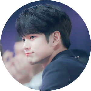 옹성우 image